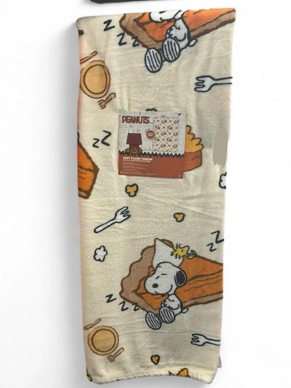 Peanuts Snoopy Thanksgiving Fall Pumpkin Pie Plush Throw Blanket